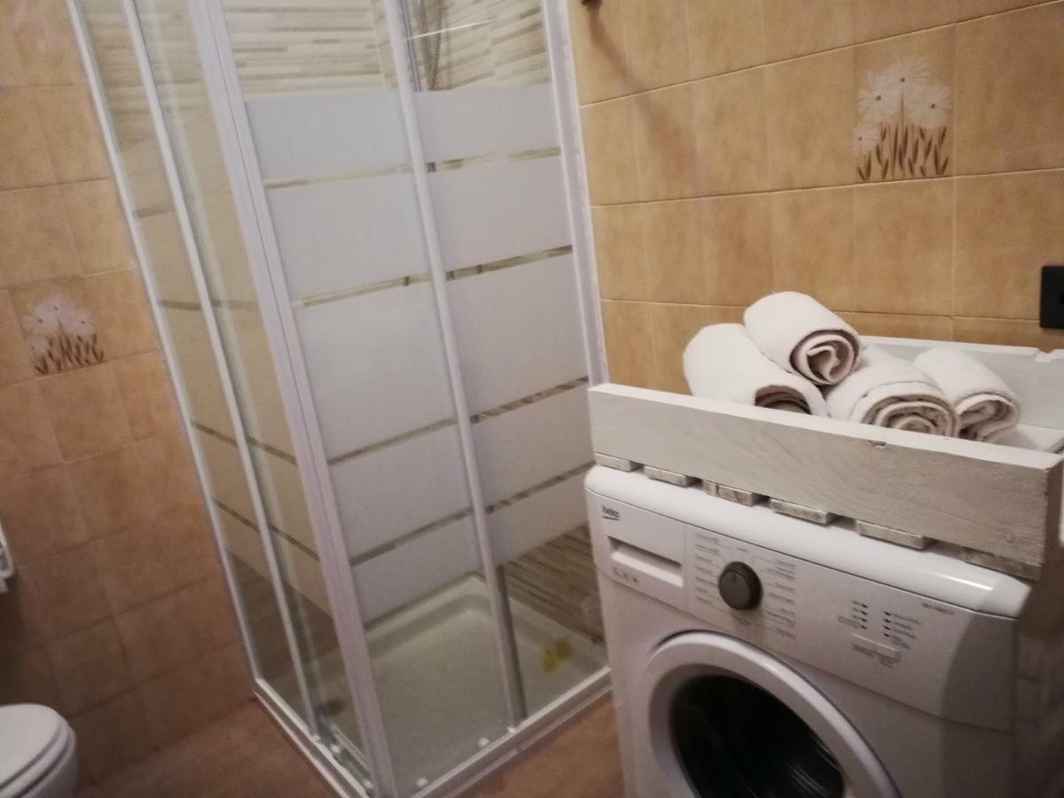 ピゾーニェ Casa Poniヴィラ エクステリア 写真